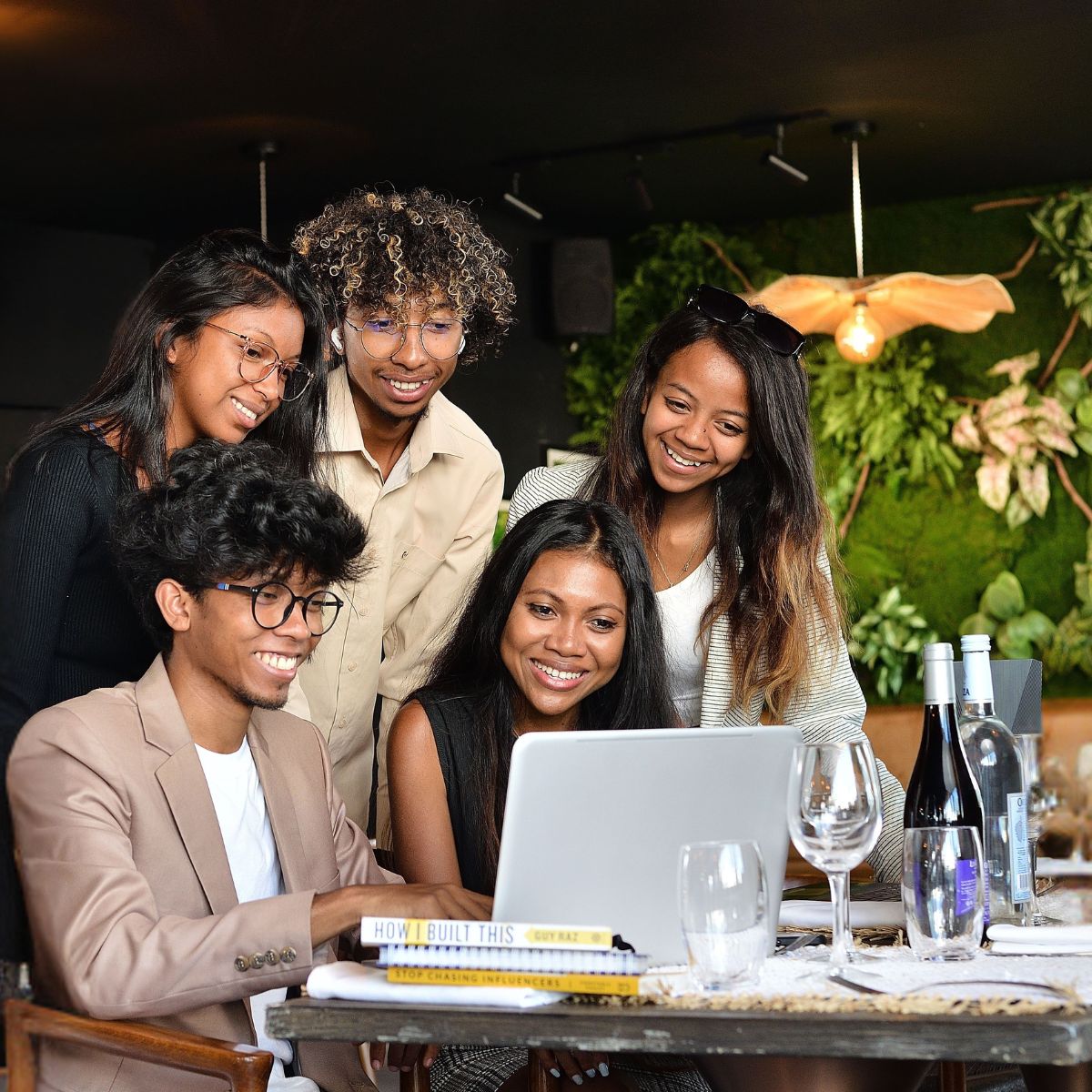 L'équipe CAMAGANA en pleine collaboration